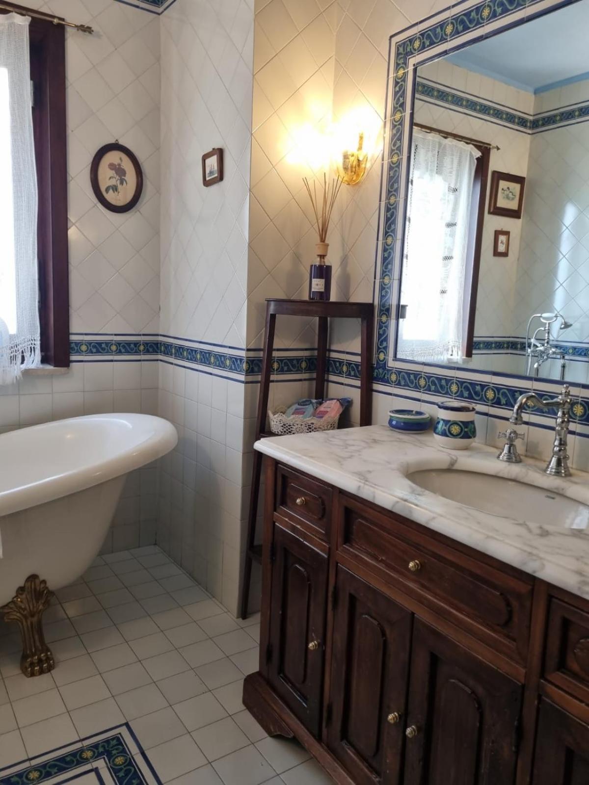 Donna Filomena Casa Vacanza Park Bougainville Salerno Exterior photo